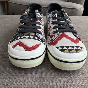 Keen Elsa IV patchwork canvas sneaker Women’s Sz 10 nib